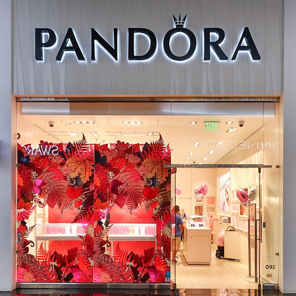 Pandora store at Miracle Mile Shops