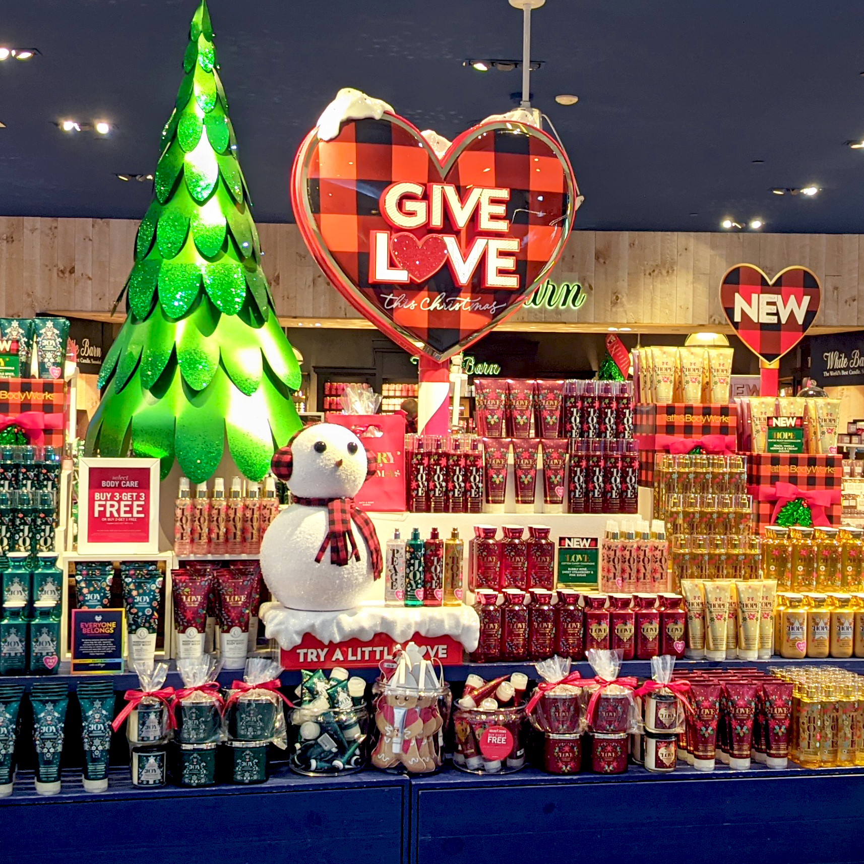 Bath & Body Works Christmas In Stores Bath & Body Works Christmas In Stores